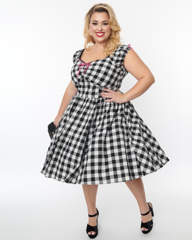 Unique Vintage Plus Size Black Gingham Cap Sleeve Swing Dress Black